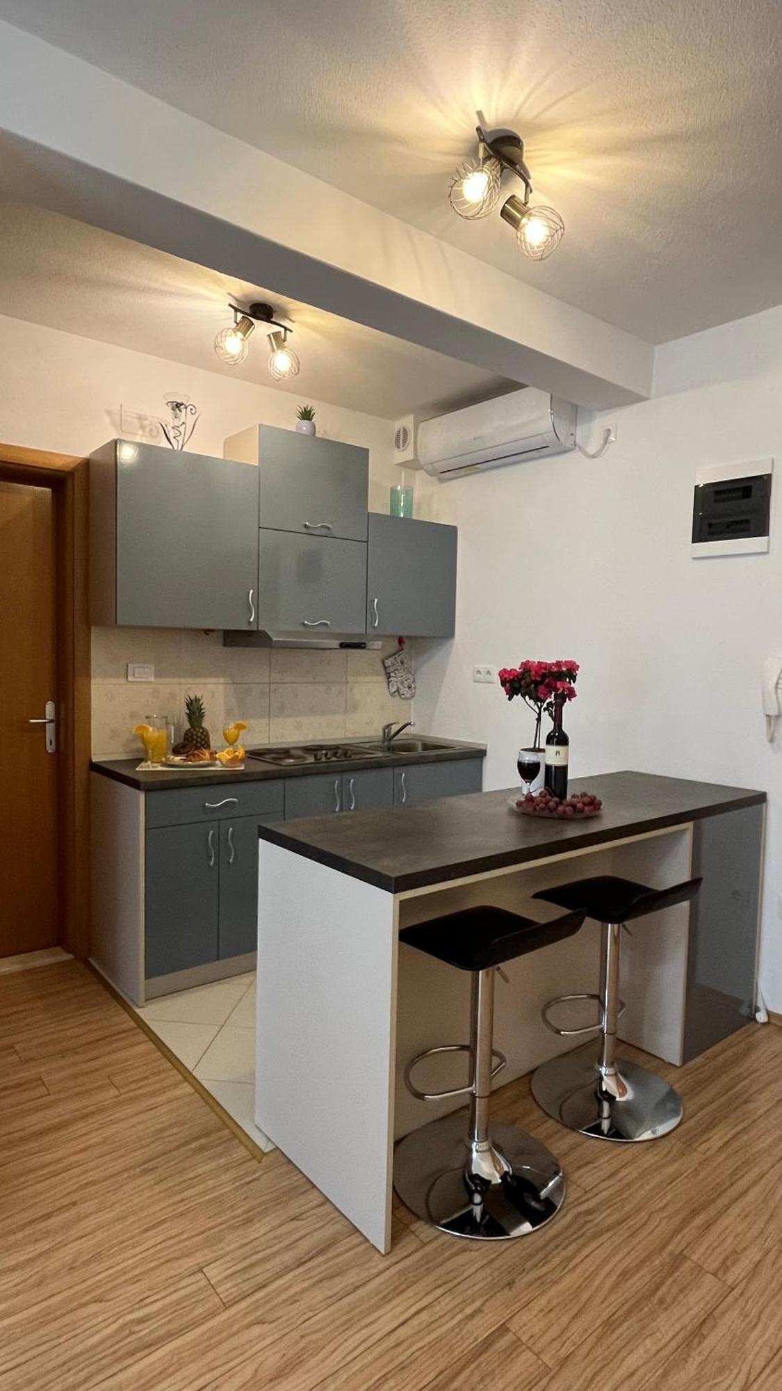 Appartamento Casa Del Mare Komarna Esterno foto